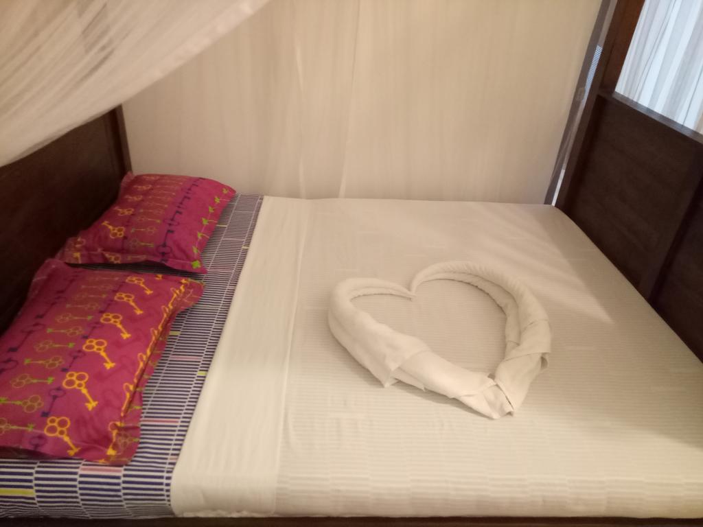 Bed and Breakfast Sun Set Sea Family House Велигама Экстерьер фото