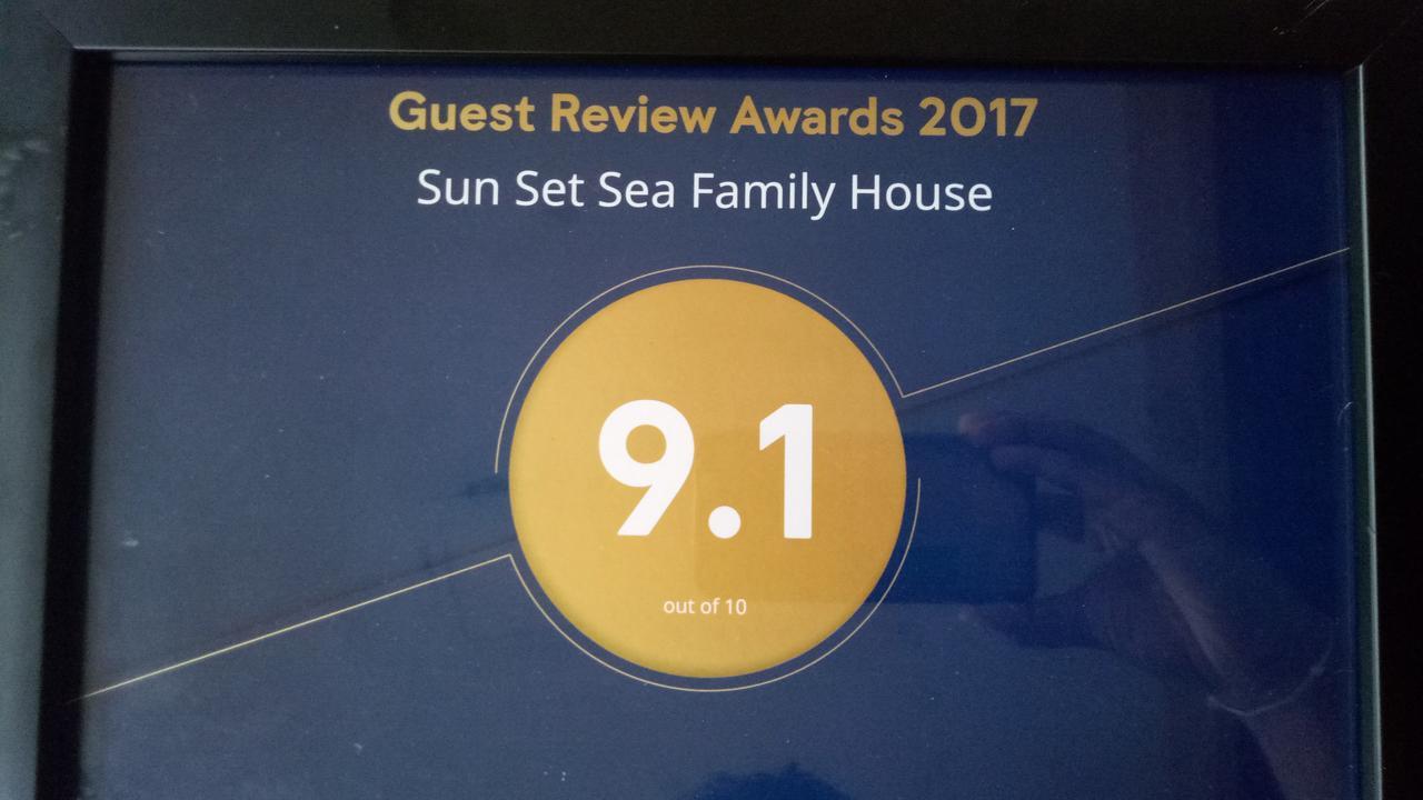 Bed and Breakfast Sun Set Sea Family House Велигама Экстерьер фото